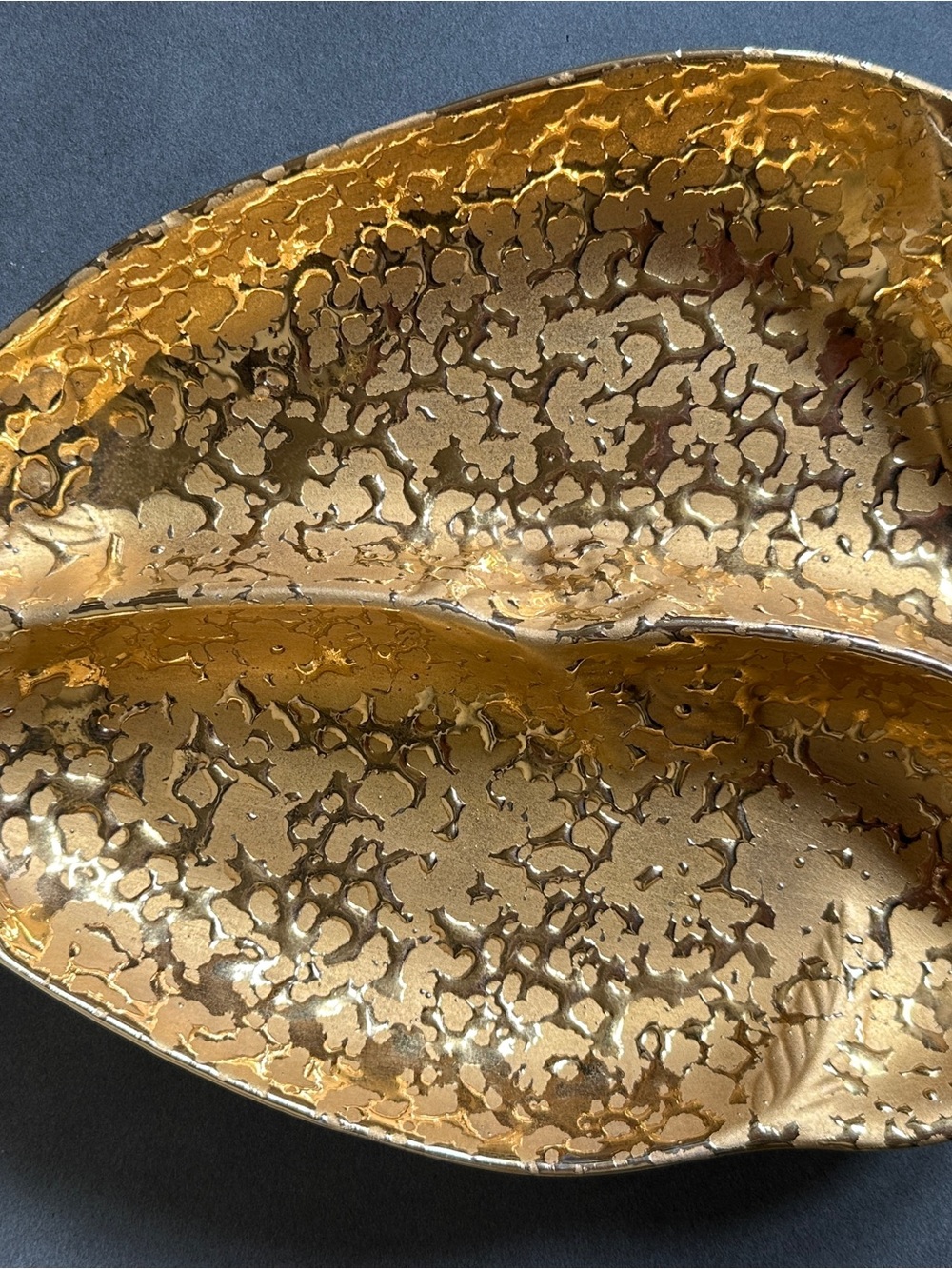 Weeping Bright Gold 22K USA Made Hand Painted Bowl Dish Decorative Leaf Vintage